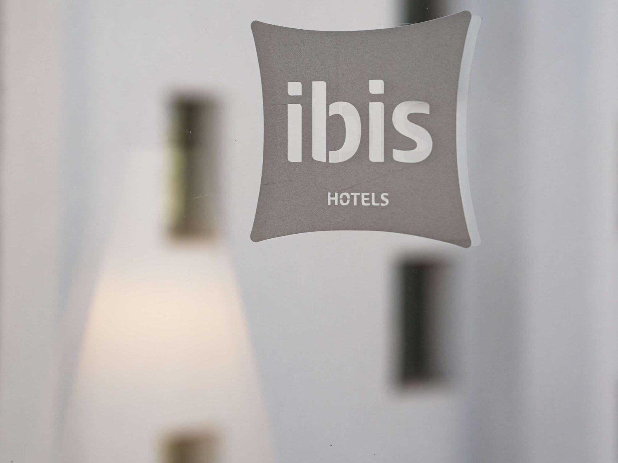 Ibis Sfax Hotel Exterior foto